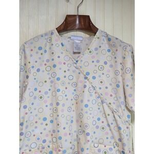 SB Scrubs Scrub Top Womens Small Buttercream Pastel Circle Dot Wrap Pockets